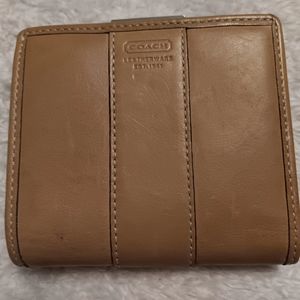 4"x4" Coach wallet beige leather